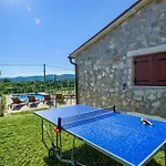 Hana Holiday home *